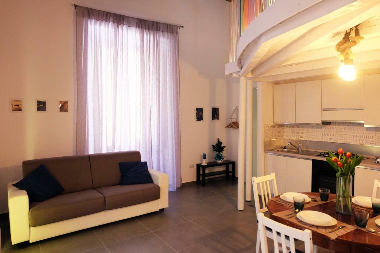 Il-Terno All'8 Al Centro Storico Old Town Napoli Eksteriør billede