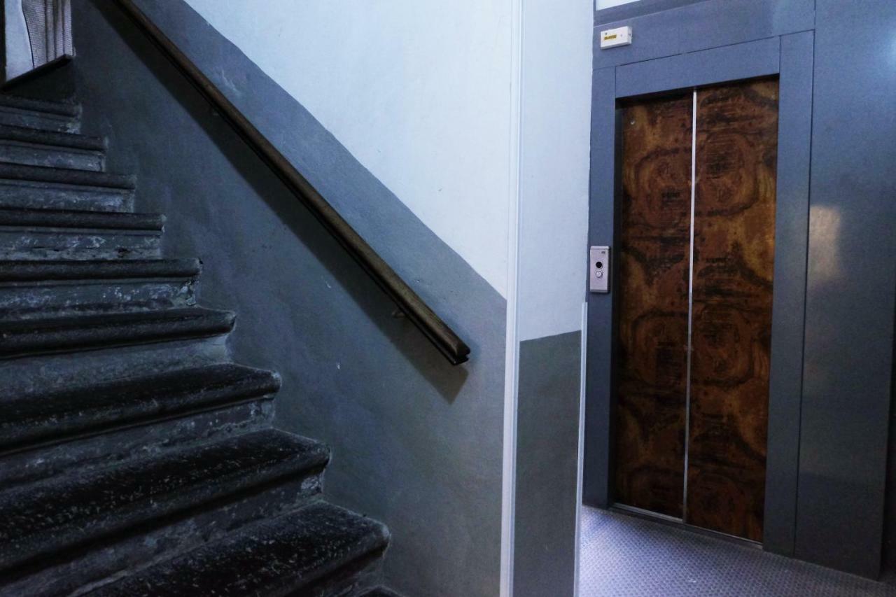 Il-Terno All'8 Al Centro Storico Old Town Napoli Eksteriør billede