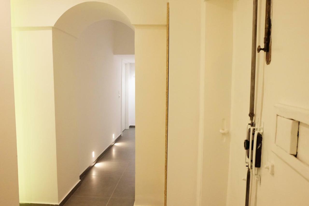 Il-Terno All'8 Al Centro Storico Old Town Napoli Eksteriør billede